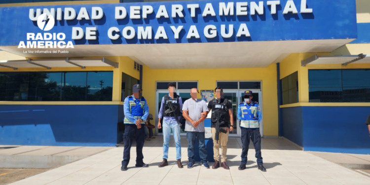 Remiten a conductor de grúa por accidente con siete policÃas muertos en Comayagua