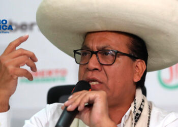 Jurado electoral rechaza el pedido de Sánchez para anular votos de peruanos en el exterior