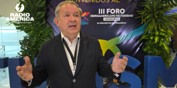 Iberoamérica tiene soluciones que aportar a los retos del turismo, dice secretario de CEIB