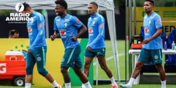 Raphinha, Bruno Guimarães y Gabriel Magalhães entrenan por separado con Brasil