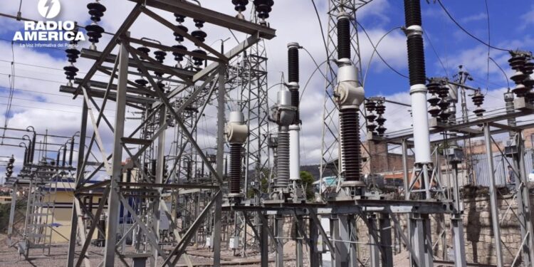 El subsector eléctrico pierde 50 millones cada día, según la ASJ