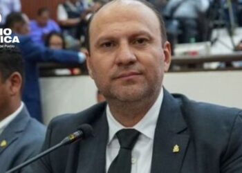 Bancada de Libre propone "consulta popular" para definir el futuro de la ENEE