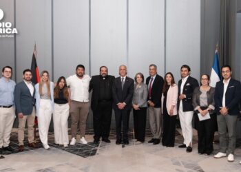 Presidente Asfura, se reúne con miembros de la diáspora hondureña residente en Alemania