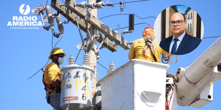 Reforma energética contó con el apoyo del BID y EE. UU., afirma presidente de la CREE