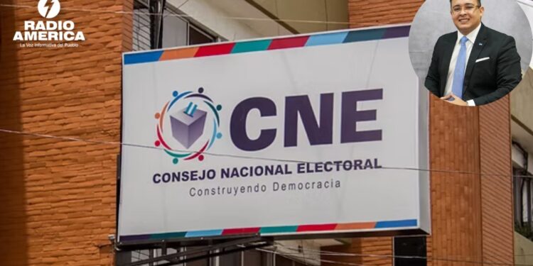 Eduardo Fuentes: «Con Aixa Zelaya y Carlos Cardona haremos el equipo para las elecciones»