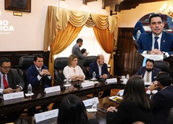 Kilvett Bertrand: La anterior Comisión Permanente del Congreso sirvió solamente para generar abusos