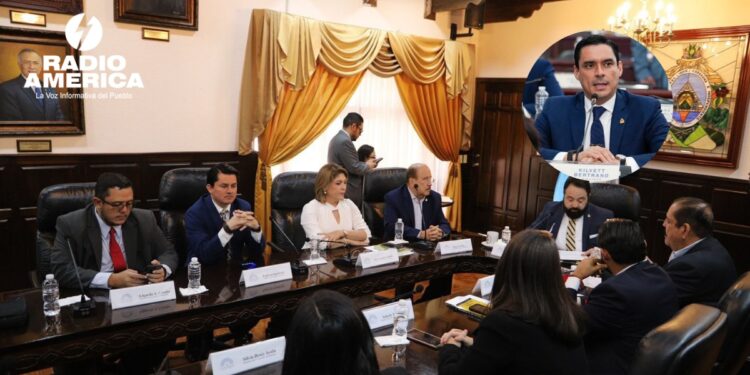 Kilvett Bertrand: La anterior Comisión Permanente del Congreso sirvió solamente para generar abusos