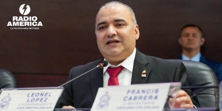 Leonel López: Bancada Liberal no apoyará reforma energética si no incluyen sus propuestas