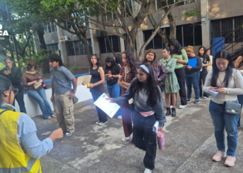 UNAH aplica por primera vez la PHUMA-SALUD para aspirantes de carreras del área médica