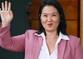 Keiko Fujimori espera ser proclamada como presidenta electa de Perú en los próximos días