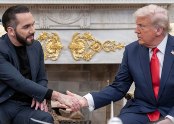 Trump vuelve a recibir a Bukele en la Casa Blanca para una reunión privada sin prensa