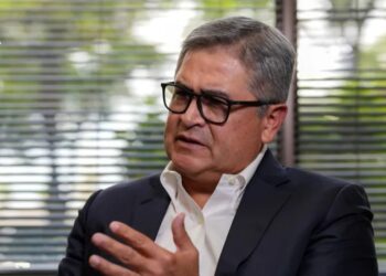 Juan Orlando Hernández reflexiona sobre su inminente regreso al país