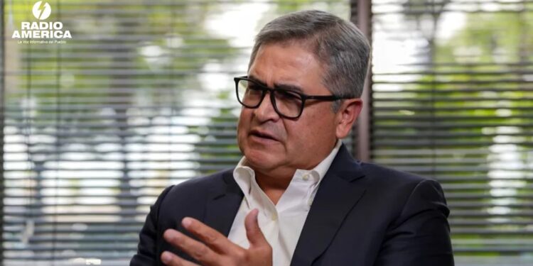 Juan Orlando Hernández reflexiona sobre su inminente regreso al país