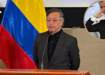 Petro no autoriza que la investidura de De la Espriella sea en una guarnición militar