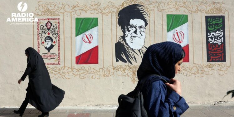 Irán informa de ataques contra objetivos de EEUU en Siria y Catar con varios muertos