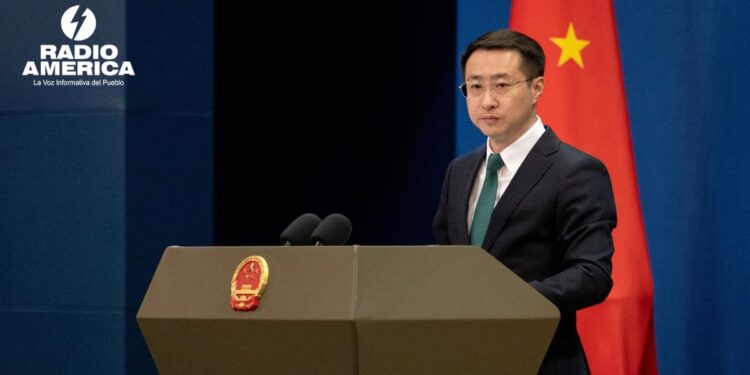 China asegura que su relación con Cuba es "legítima y transparente" tras informe de EE.UU.