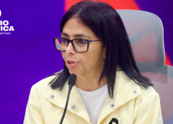 Delcy Rodríguez dice que es "miserable" que se niegue despliegue de seguridad tras sismos