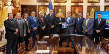 Congreso Nacional recibe propuesta de reformas a la Ley Electoral por parte de exmagistrados