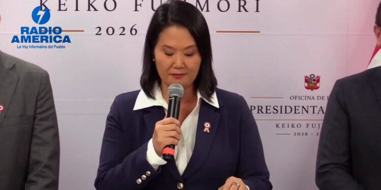 Fujimori inicia la transición de gobierno en Perú con la designación de equipo técnico