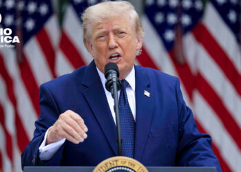 Trump impone aranceles del 50 % a la mayorÃa de las importaciones procedentes de Canadá