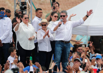 Expresidente indultado en EE.UU. pide que su proceso penal en Honduras no se politice
