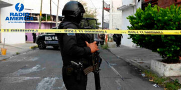 Gobierno mexicano confirma la muerte de 10 criminales y un marino por combates en Sinaloa