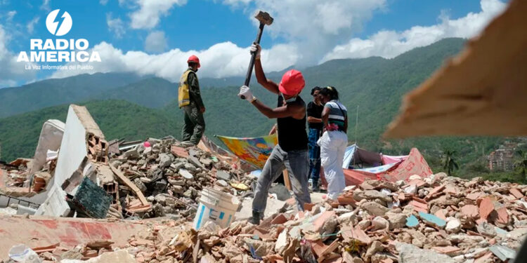Venezuela suma 3.811 muertes tras dos semanas de los sismos y esboza su plan de vivienda