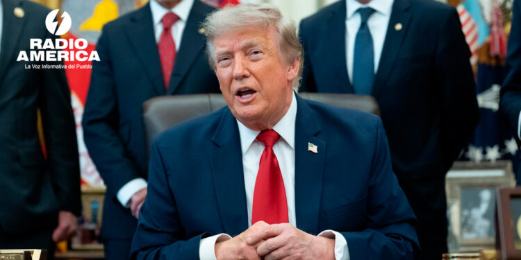 Trump dice que EE.UU. investiga si Irán tiene drones almacenados en Cuba