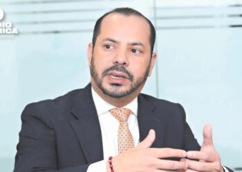 CNBS advierte sanciones de 20 y 500 salarios mínimos por incumplir Ley del Beneficiario Final