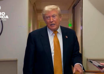 Trump dice que España "se redimió" al acceder a una solicitud de pago a la OTAN