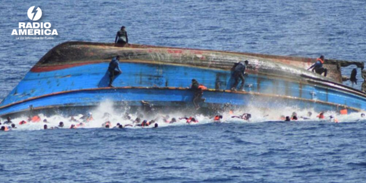 Una mujer muerta y 15 inmigrantes hospitalizados de una barcaza rescatada en España