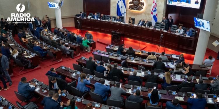 Entran en vigencia las reformas al Código Penal que endurecen penas contra femicidios