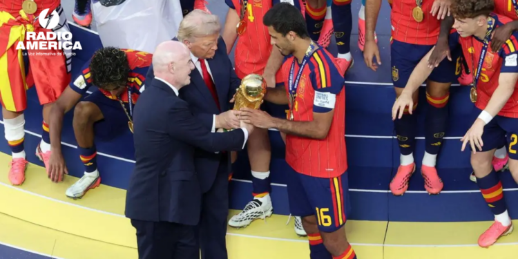 Trump e Infantino entregan la Copa Mundial 2026 a una España extasiada en Nueva York