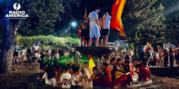 Un muerto en España tras el derrumbe de una fuente en las celebraciones del Mundial